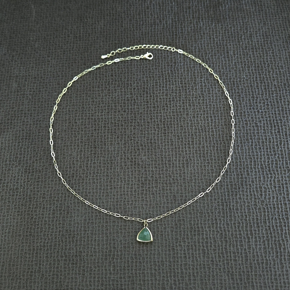 Inspired By You Triangular Green💚 Aventurine Pendant Necklace - NWOT - Picture 2 of 13